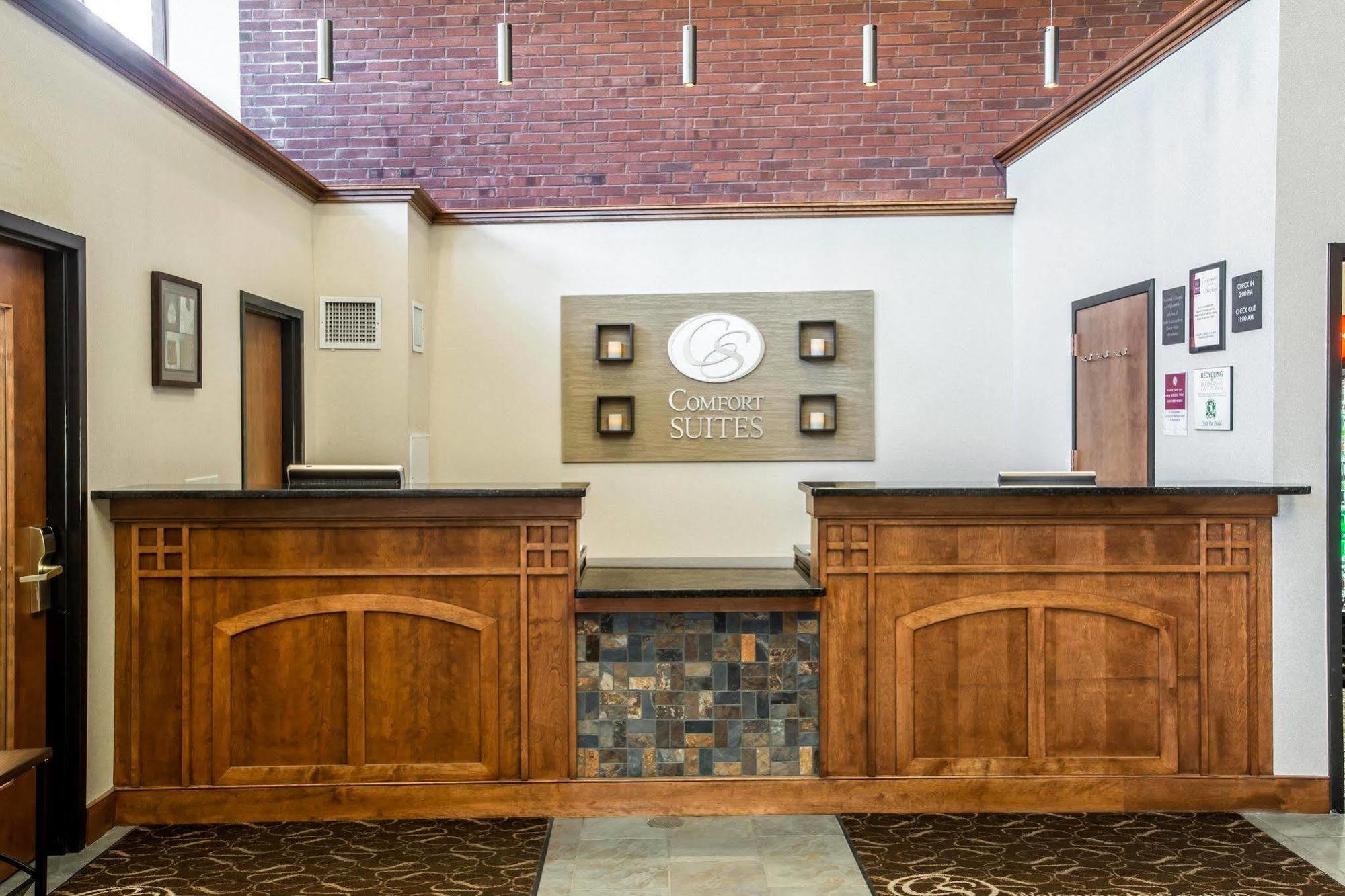 Comfort Suites South Burlington Near University Exteriér fotografie